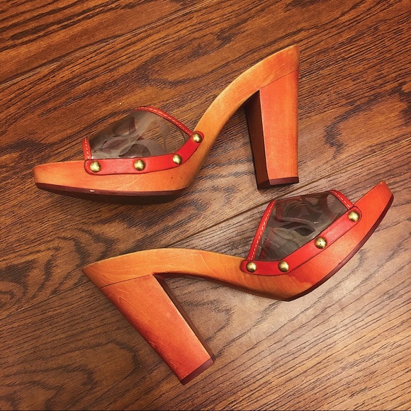 AUTHENTIC Coach 70s Platform Heels - Picture 3 of 4